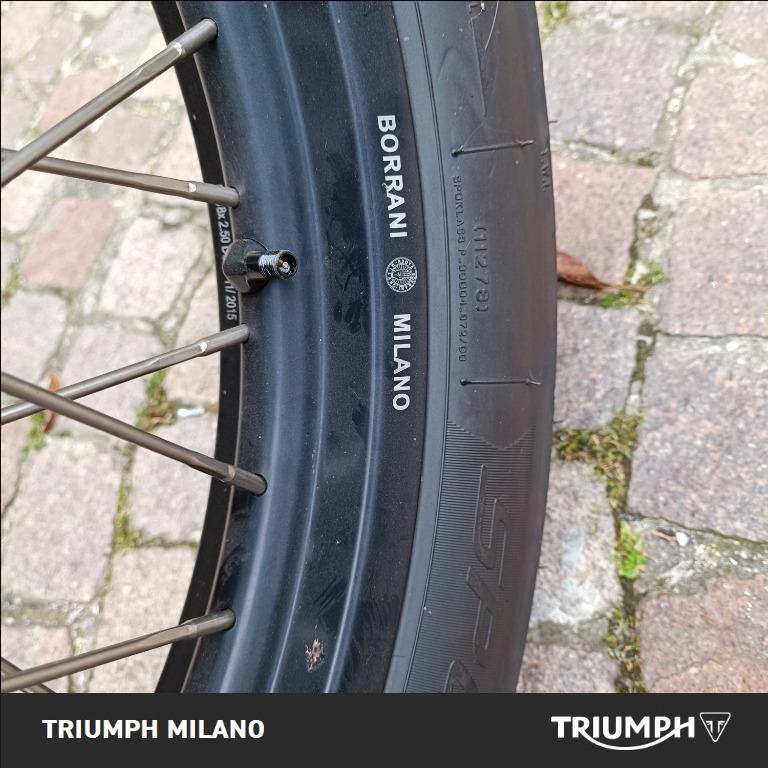 MOTO GUZZI V7 850 Stone Abs