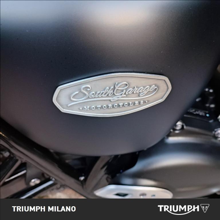 TRIUMPH Bonneville 900 T100 