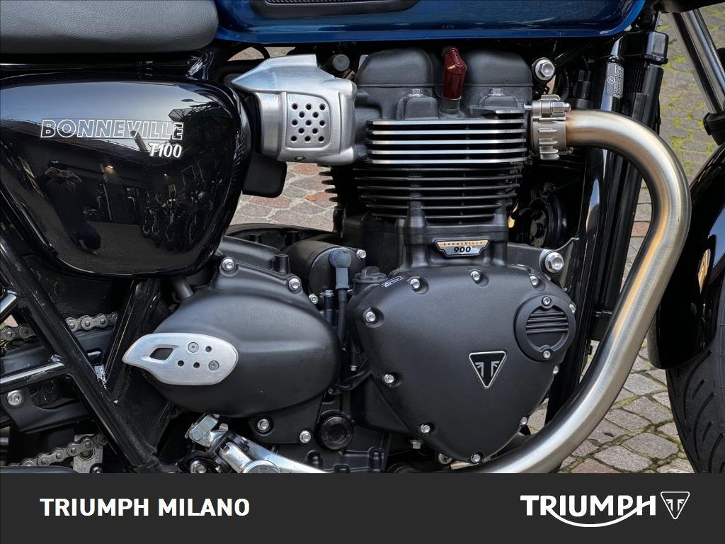 TRIUMPH Bonneville 900 T100 Chrome Edition