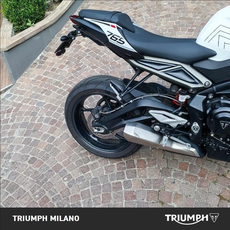 TRIUMPH Street Triple 765 R