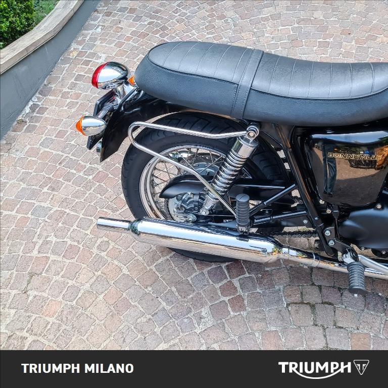 TRIUMPH Bonneville 790 Black