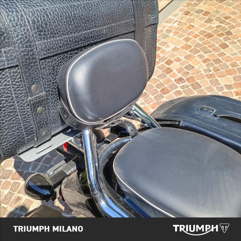 TRIUMPH Bonneville 1200 Speedmaster Chrome Edition E5