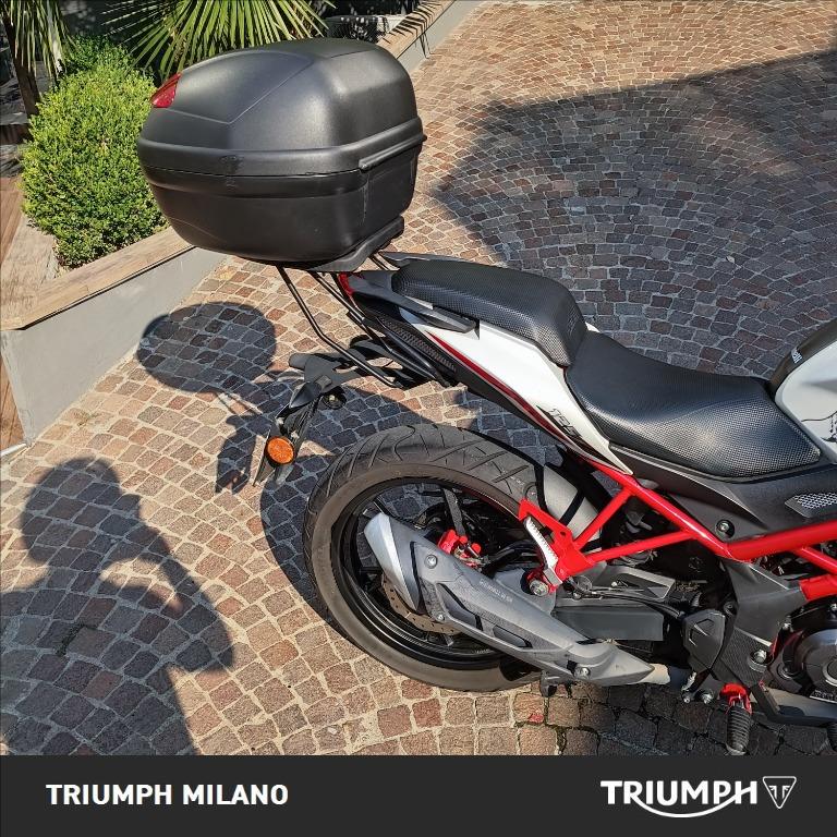 BENELLI BN 125 E4