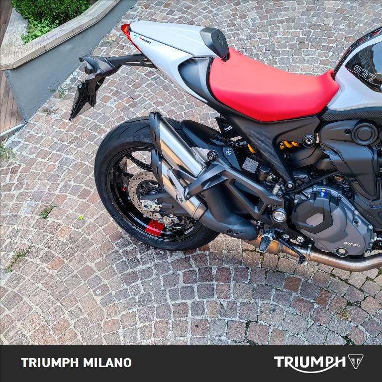 DUCATI Monster 937 plus Iceberg white