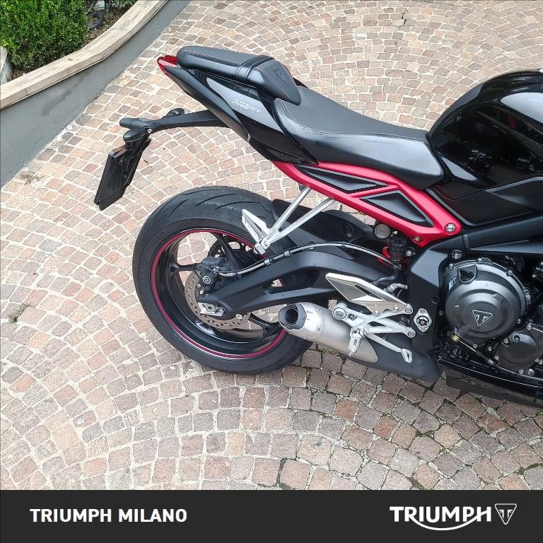 TRIUMPH Street Triple 765 R