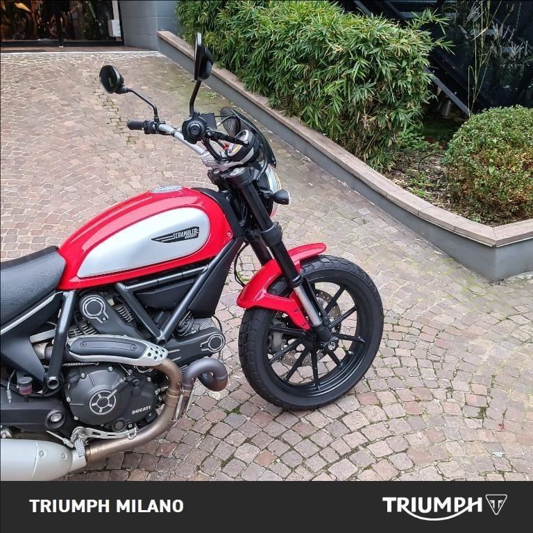 DUCATI Scrambler 800 Icon Red