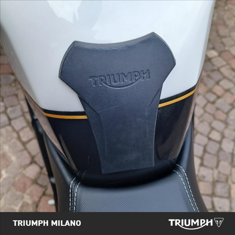 TRIUMPH Speed Triple 1200 RR Abs