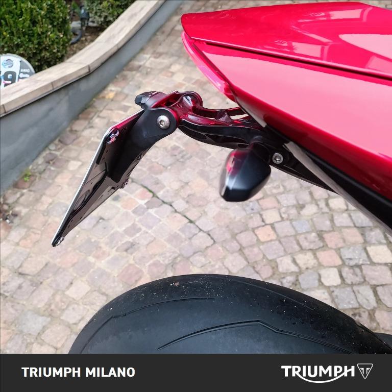 TRIUMPH Speed Triple 1200 RR Abs