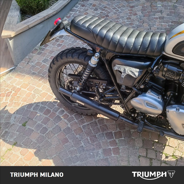 TRIUMPH Bonneville 900 T100 