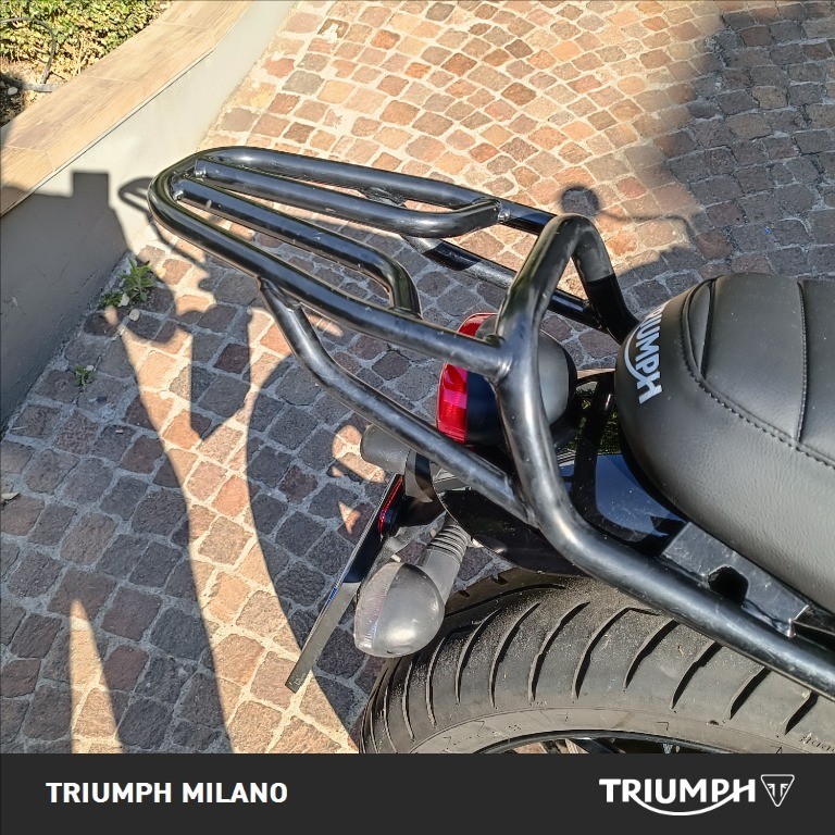TRIUMPH Street Twin 900 