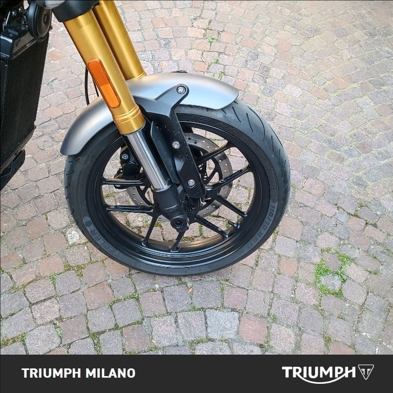 TRIUMPH Speed 400 Abs