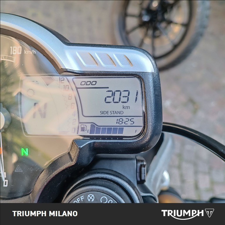 TRIUMPH Speed 400 Abs