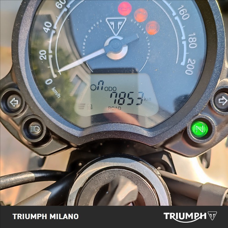 TRIUMPH Street Twin 900 