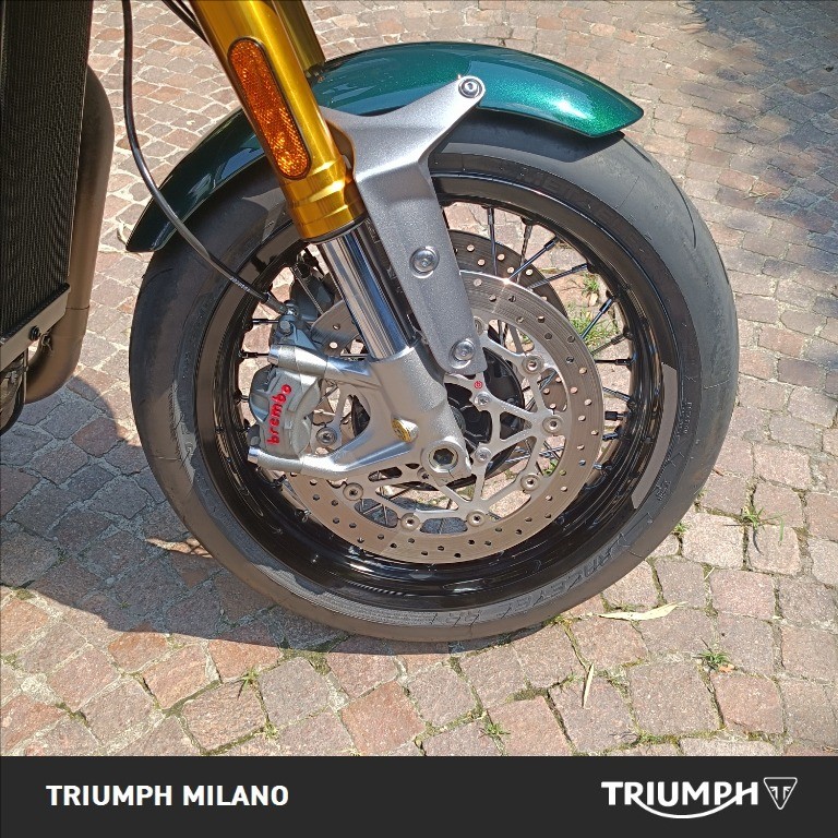 TRIUMPH Thruxton 1200 RS