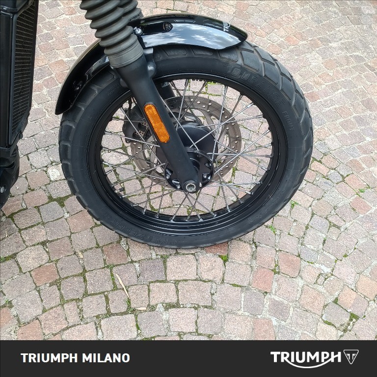 TRIUMPH Street Scrambler 900 