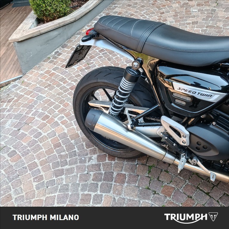 TRIUMPH Speed Twin 1200 Stealth Edition Abs