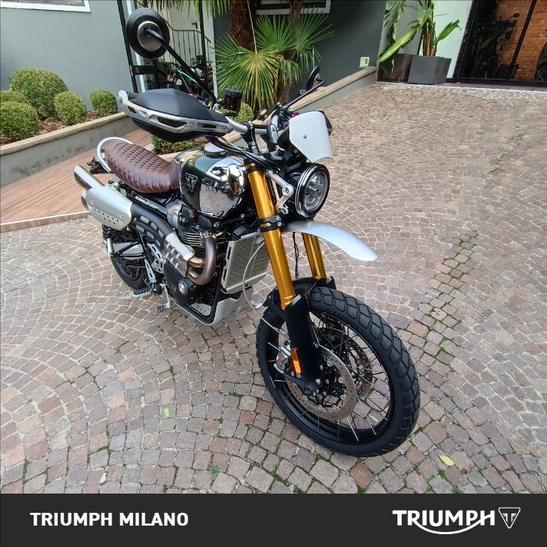 TRIUMPH Scrambler 1200 XE Chrome Edition Abs