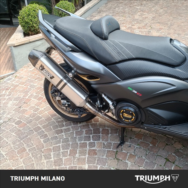 YAMAHA T-Max 530 XPA Iron Max Abs